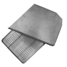 Instruments tray perforated with lid and instrumen